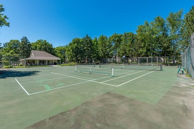 LOCATION-LOCATION-LOCATION! East Pointe Association -quiet end - photo 31