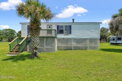 (private lake, pond, creek) Home Sale Pending in Saint Helena Island South Carolina