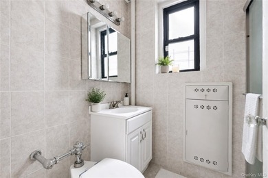 Welcome to 109-14 Ascan Avenue, Unit 5A, a bright and inviting - photo 25