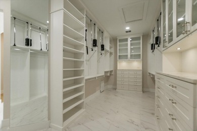 LOCATED IN THE ESTATES OF CIMARRON HILLS, THIS SPRAWLING SINGLE - photo 27