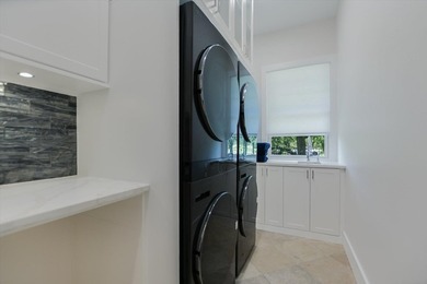 LOCATED IN THE ESTATES OF CIMARRON HILLS, THIS SPRAWLING SINGLE - photo 31