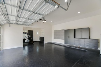 LOCATED IN THE ESTATES OF CIMARRON HILLS, THIS SPRAWLING SINGLE - photo 35