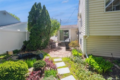 Welcome to this meticulously maintained 3 Bedroom 1.5 bath home - photo 20