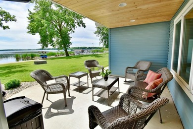 Imagine waking each morning to shimmering water, sipping coffee - photo 28