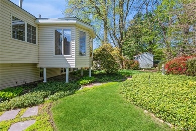 Welcome to this meticulously maintained 3 Bedroom 1.5 bath home - photo 29