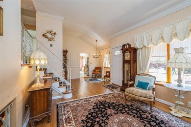 Welcome to this meticulously maintained 3 Bedroom 1.5 bath home - photo 32