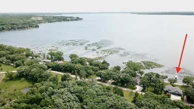 Imagine waking each morning to shimmering water, sipping coffee - photo 33