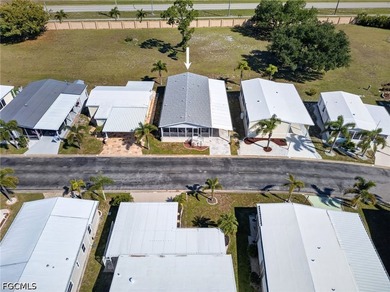 TURNKEY/FURNISHED 3 bedroom, 2 bath manufactured home in the 55+ - photo 34