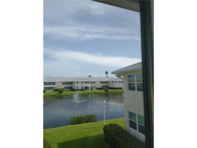 Lake Home For Sale in Vero Beach, Florida