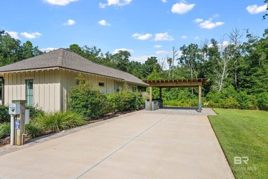 Luxury Motor Coach Living in the Heart of Fairhope!Welcome to - photo 8