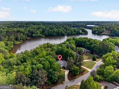 MAJESTIC 1.74 ACRE WATERFRONT OASIS IN PRESTIGIOUS SMOKERISE - photo 4