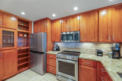 Kaanapali Royal L-201 - Located in the heart of the Kaanapali - photo 15