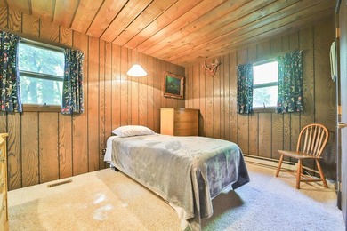 Beautifully maintained 4-bedroom, 2-bath Lake Mary home situated - photo 22
