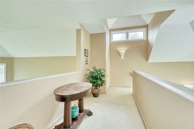 Gorgeous contemporary home in one of Mendon's most sought after - photo 28