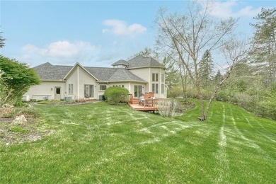 Gorgeous contemporary home in one of Mendon's most sought after - photo 42