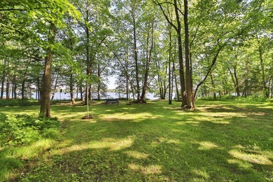 Beautifully maintained 4-bedroom, 2-bath Lake Mary home situated - photo 44
