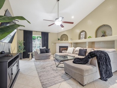 Welcome home to this beautifully maintained 3-bedroom, 2-bath - photo 3