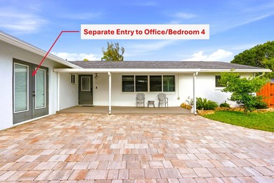 NO HOA! HUGE FULLY FENCED LOT WITH CIRCULAR PAVER DRIVEWAY - photo 12
