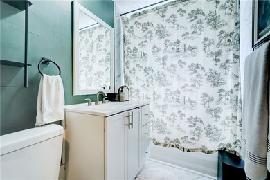 Welcome to 22 Ross Street! This well-maintained 3-bedroom, 1 - photo 15