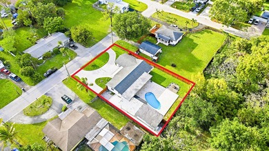 NO HOA! HUGE FULLY FENCED LOT WITH CIRCULAR PAVER DRIVEWAY - photo 47