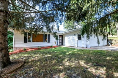 Lake Home For Sale in Lodi, Wisconsin