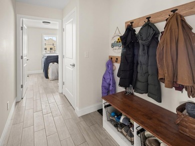 Experience refined single-level living just moments from Keeler - photo 11