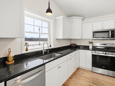 Experience refined single-level living just moments from Keeler - photo 15