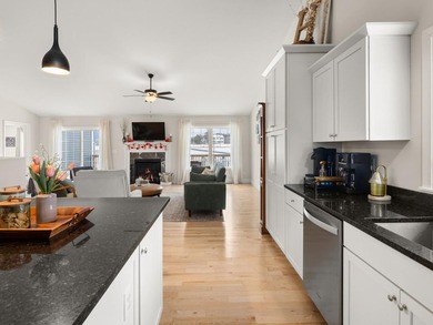 Experience refined single-level living just moments from Keeler - photo 17