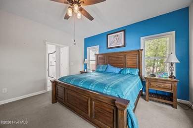 Welcome to your lake front retreat in the highly sought-after - photo 21