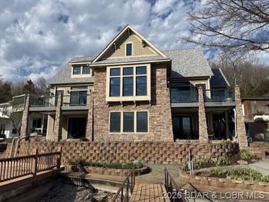 This property has everything that is sought after in a lake home - photo 3