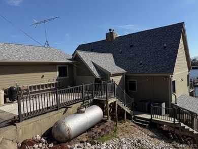 This property has everything that is sought after in a lake home - photo 7