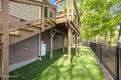 Welcome to your lake front retreat in the highly sought-after - photo 44