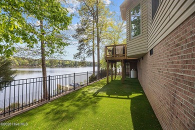 Welcome to your lake front retreat in the highly sought-after - photo 45
