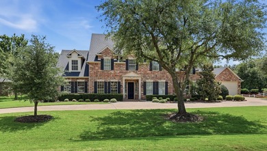 Stunning updated 6 bdrm, 4.5 bath custom home in sought after - photo 1
