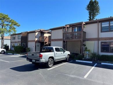 PRICE REDUCTION!!! Seller says bring all offers to this charming - photo 3