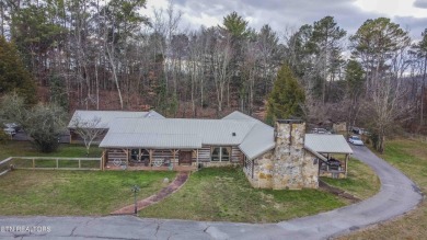 Rare Find and A must see! This one level home offers over 3600 - Lake Home For Sale in Kingston, Tennessee