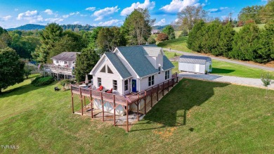 Lake Home For Sale in Abingdon, Virginia