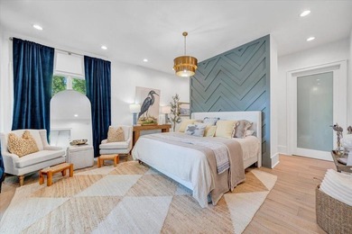 Don't miss this custom-designed, fully furnished residence - photo 27