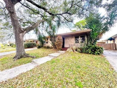 Lake Home Sale Pending in New Orleans, Louisiana