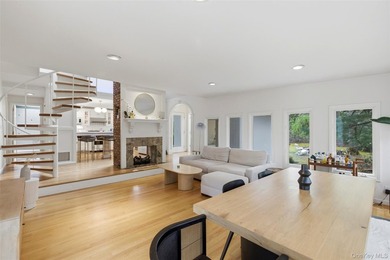 Set within the sought after Soundview Beach Association in Stony - photo 9