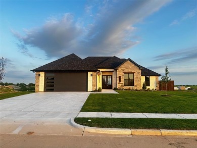 Lake Home For Sale in Cleburne, Texas