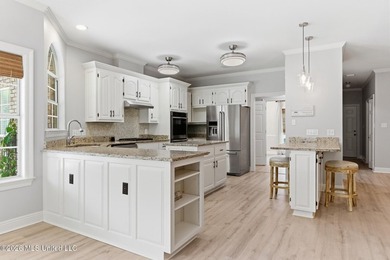 Welcome to an exceptional residence in the highly sought-after - photo 15