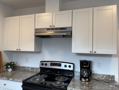 This brand-new, thoughtfully designed duplex offers modern - photo 17