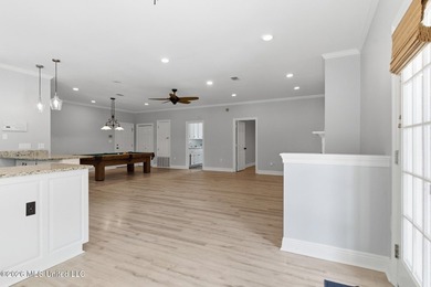 Welcome to an exceptional residence in the highly sought-after - photo 21