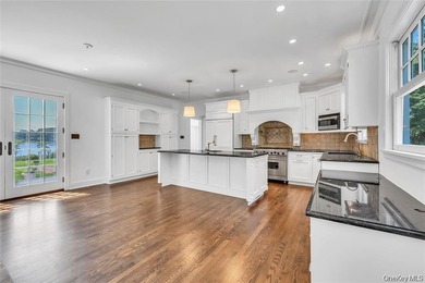 Timeless Coastal Elegance Meets Modern Luxury. Step into the - photo 21
