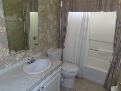 This 2001 3/2 Palm Harbor home offers you 1792sf of interior - photo 22