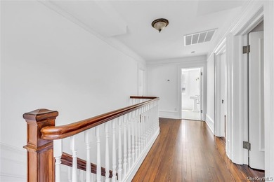 Timeless Coastal Elegance Meets Modern Luxury. Step into the - photo 32