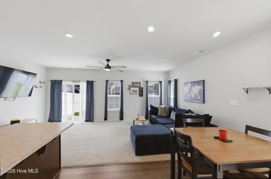 Welcome to 112b Spinnaker st--an ideal 3-bedroom, 2.5-bath - photo 50