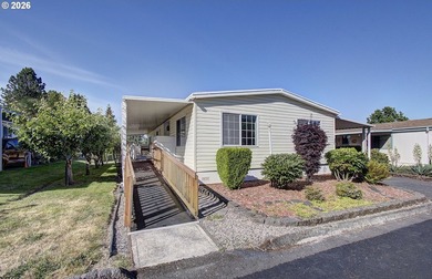 Welcome home to this 2-bedroom, 2-bath double-wide manufactured - photo 2