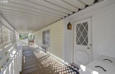 Welcome home to this 2-bedroom, 2-bath double-wide manufactured - photo 7